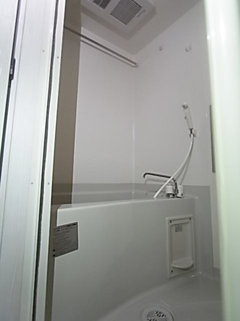 ラ・フォンテ春日野の浴室