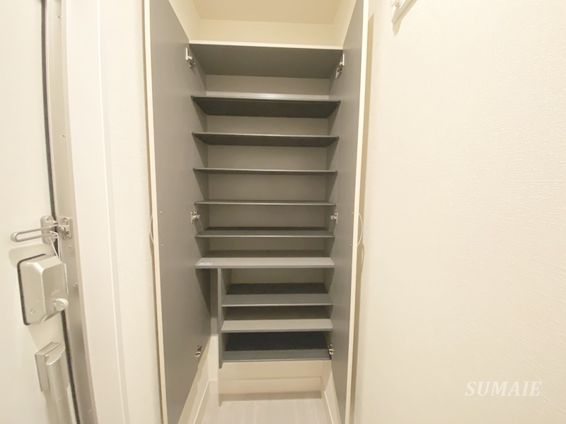 グレイシャス大宮の収納|シューズボックスです☆