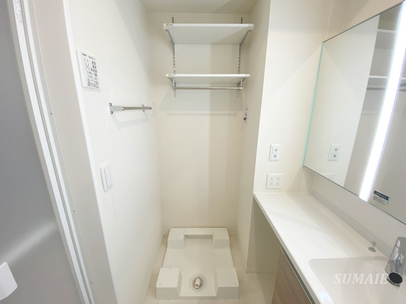 グレイシャス大宮の洗面所|洗濯機置き場☆