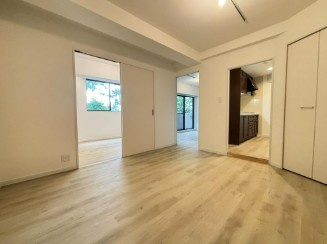 【ダイニング】 | エバーグリーンパレス新宿