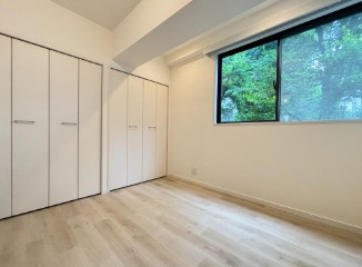 【洋室】 | エバーグリーンパレス新宿