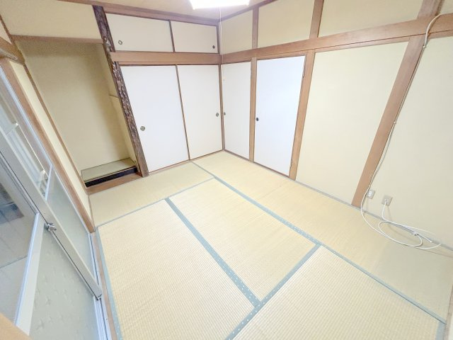 学園大和町3丁目戸建の和室