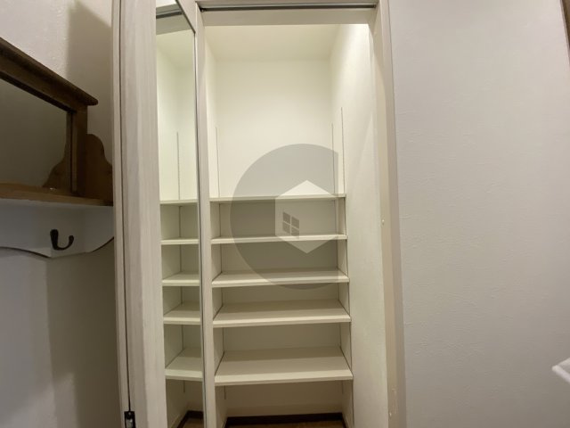 グランオリオン柏田東町の収納