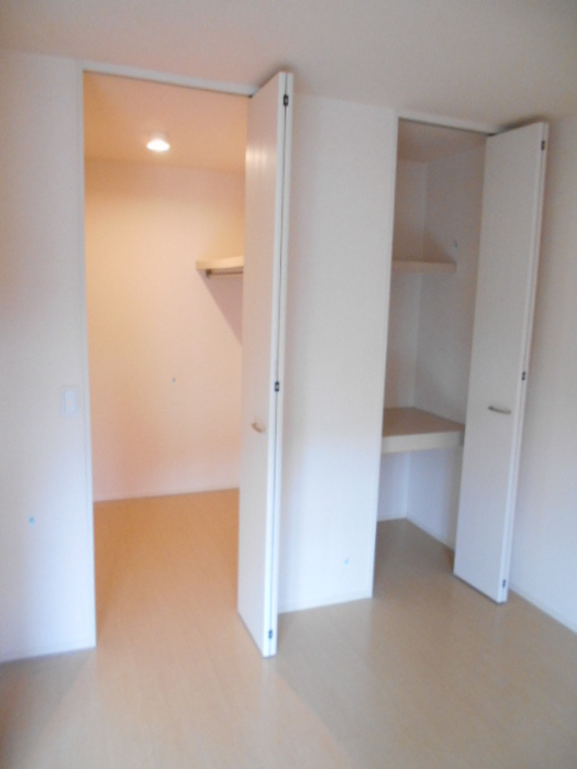 キールマルティーニの収納