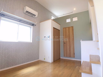 【居間・リビング】 | Thyme one【名古屋市賃貸・デザイナーズ】