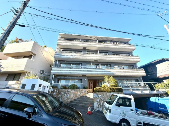 セザールたまプラーザの外観