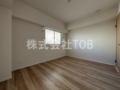 【洋室】 | ルネ吉祥寺 | 廊下側洋室6.1帖