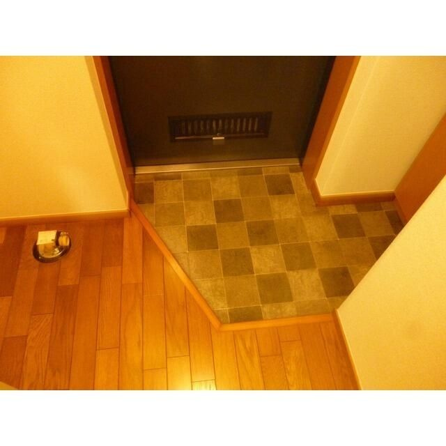 和田ハイツの玄関