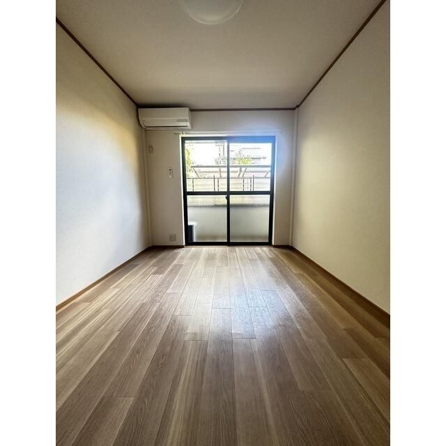 和田ハイツの居間・リビング