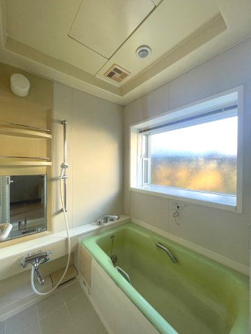 福島市鎌田字原際　中古戸建て・中古住宅の浴室