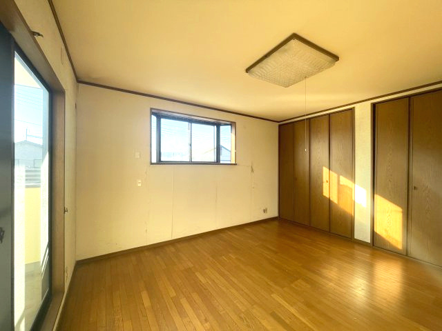 福島市鎌田字原際　中古戸建て・中古住宅の洋室