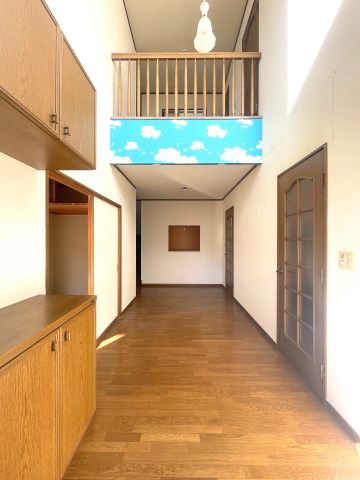 福島市鎌田字原際　中古戸建て・中古住宅の玄関