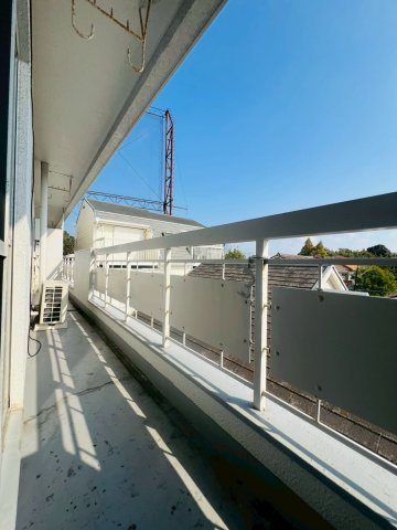 潮見ヶ丘コーポラスのバルコニー