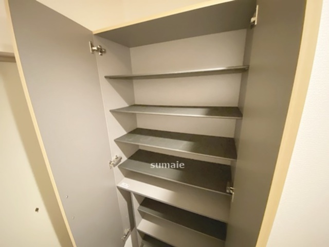 アレーズKの玄関|シューズボックスあります！