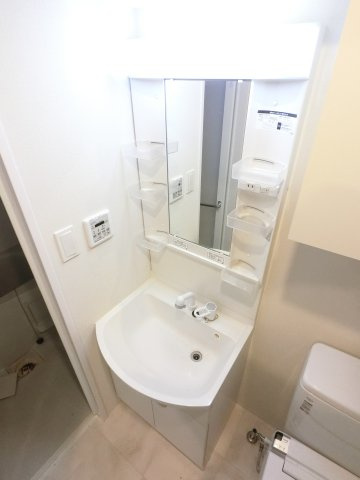 ＨＹ’ｓ　新小岩の洗面所