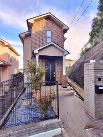 川崎市多摩区栗谷二丁目戸建