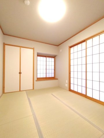 川崎市宮前区犬蔵一丁目戸建の和室|和室がひろがる居住スペース