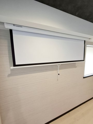 グラントゥール西宮北口のその他|プロジェクタースクリーン・プロジェクター本体プレゼント