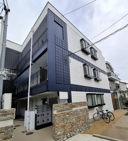 グラントゥール西宮北口の外観