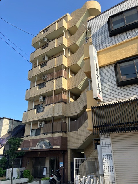 ハイタウン梅屋敷の外観|落ち着いた雰囲気の外観です