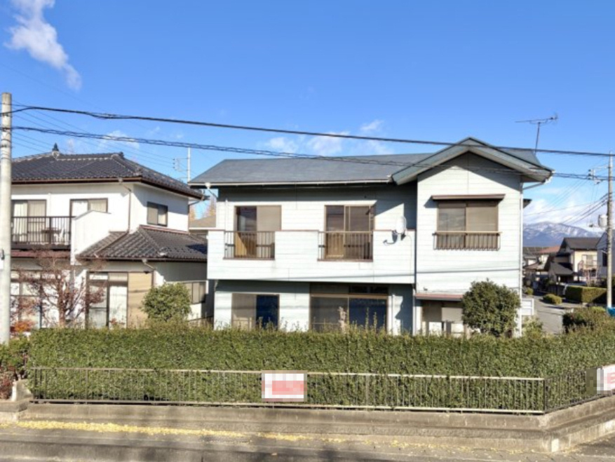 【中古戸建】前橋市鶴が谷町の外観|■外観｜土日のご見学はもちろん、平日・夜間のご案内も大歓迎です♪「今から見たい」や「仕事終わりに見たい」にもご対応できますのでお気軽にお問い合わせください♪