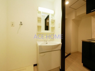 【洗面所】 | ＥＬＬＥ難波ＷＥＳＴ