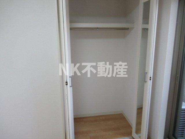 【収納】 | クレアール八戸ノ里（八戸ノ里賃貸） | こまごまとしたものを収納できそうですね