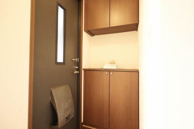 【玄関】 | ロイヤルステージ阿倉川E