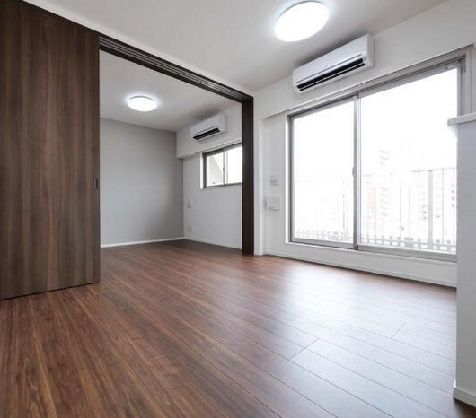 ＣＲＥＡＴＩＦ　日暮里の居間・リビング