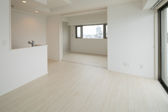 グロリアス西荻窪の居間・リビング|※写真は同タイプ住戸です