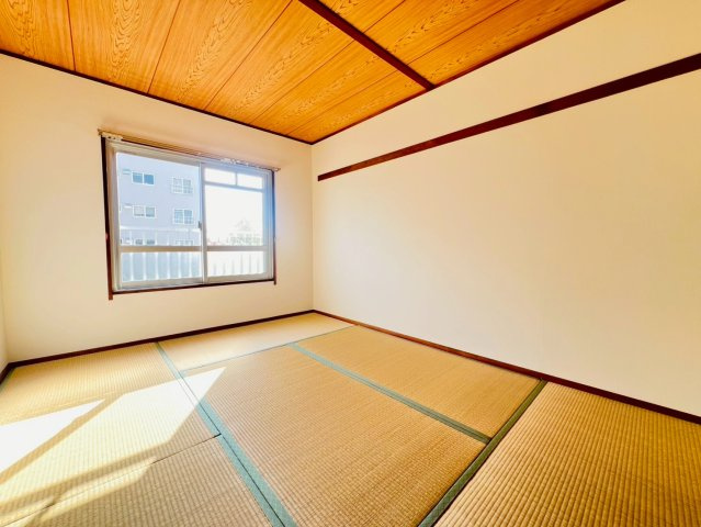 神陵台北住宅65号棟の和室
