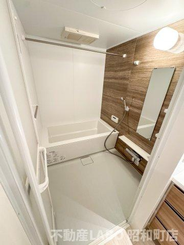 LEGALAND+ABENO SANMEICHOの浴室