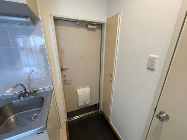 ラムールイワヤの玄関