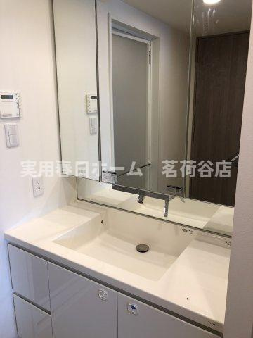 【独立洗面台】