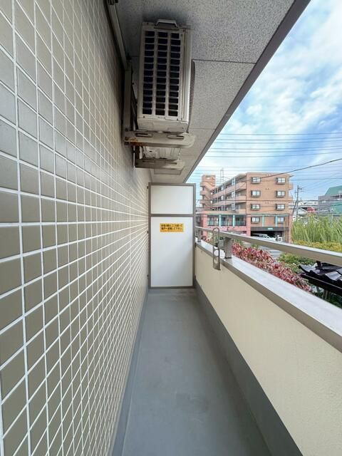 【バルコニー】
