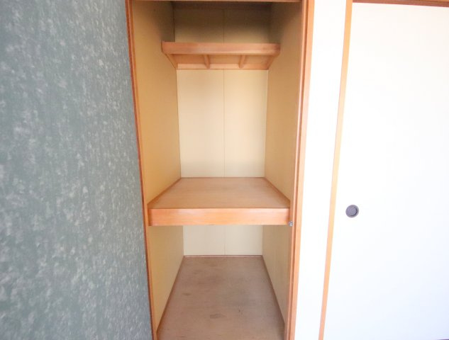 エスポワール俵口の収納