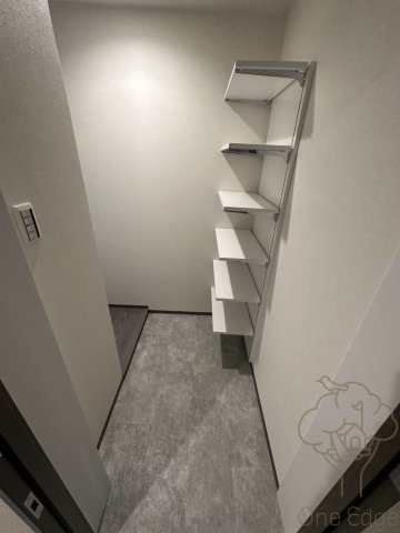 グランイニシオ都島の玄関