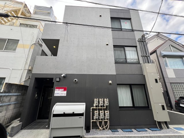 神宮前プレイス