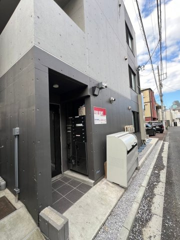 神宮前プレイスのエントランス|神宮前プレイス