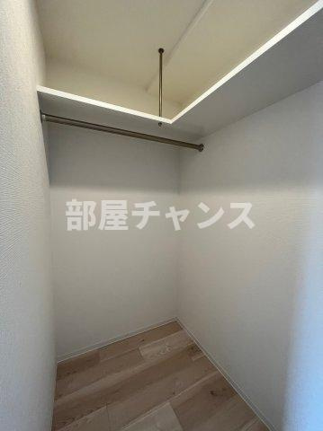 エスリード新栄プライムの収納|たっぷりとした収納スペースです