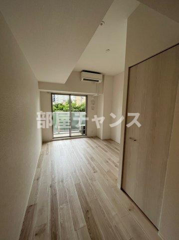 エスリード新栄プライムの居間・リビング|使いやすいリビングです