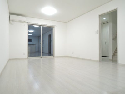 【居間・リビング】 | シャルム栗東