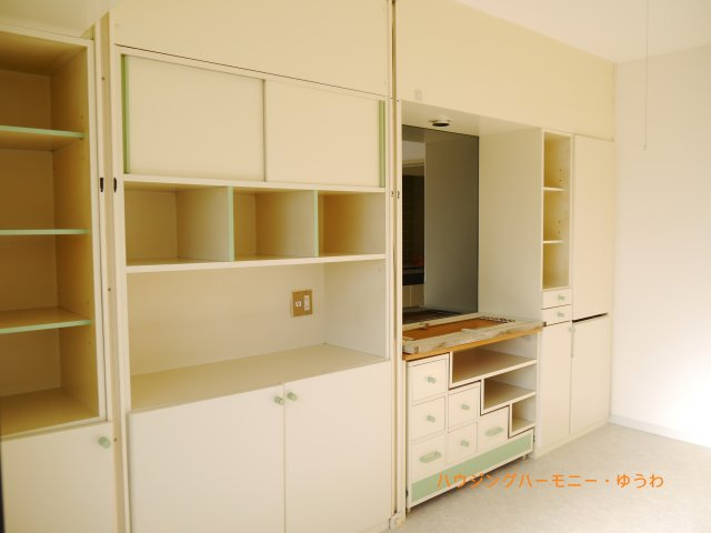 【収納】 | ラ・レジダンス・ド・グランドゥール | 大容量の収納スペースで住空間はスッキリ広々。