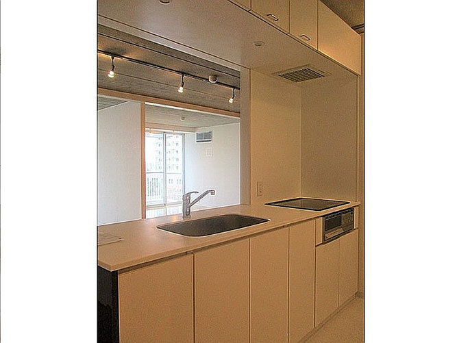 ＮＡＧＯＹＡ　ＦＬＡＴ