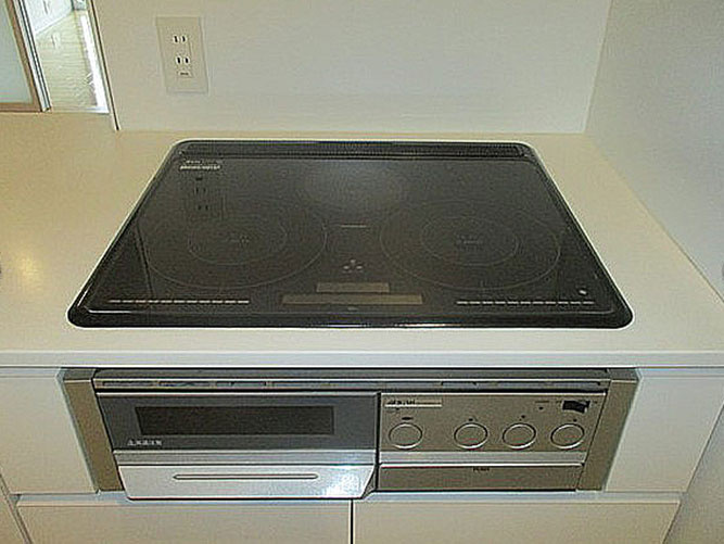 ＮＡＧＯＹＡ　ＦＬＡＴ