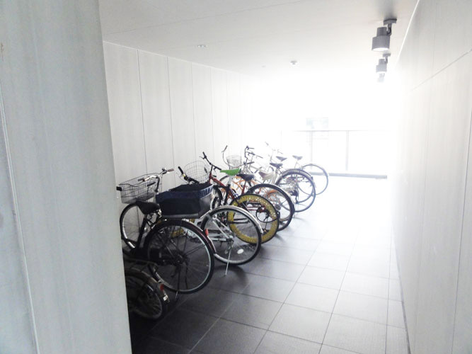 ＮＡＧＯＹＡ　ＦＬＡＴ