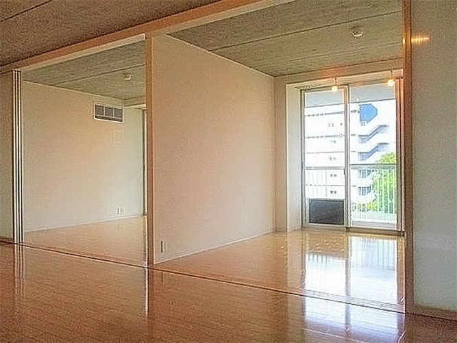 ＮＡＧＯＹＡ　ＦＬＡＴ