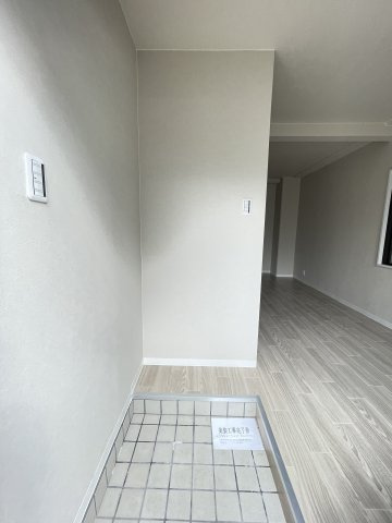 ゴールドリーフ山本通の玄関