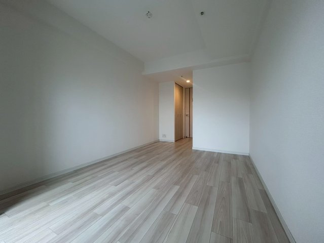 S-RESIDENCE阿波座WESTの洋室