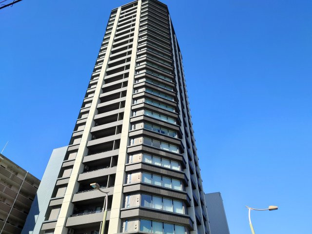 タワー・ザ・ファースト静岡　静岡市駿河区曲金６丁目の外観